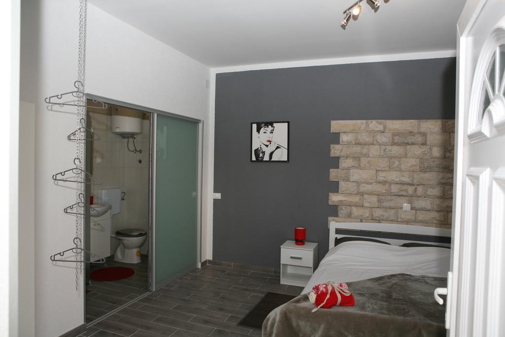 Apartments & Room Dijana Trogir Pokoj fotografie